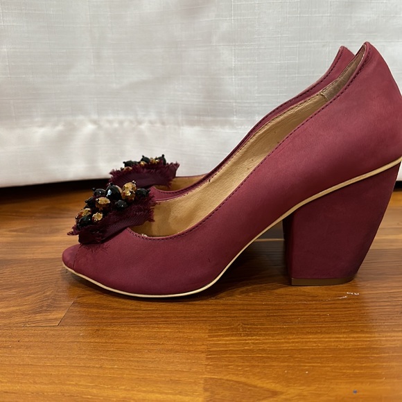 Klub Nico Open Toe Heels Color Wine Red Size 7M - Picture 4 of 16
